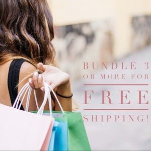 Free shipping on 3 or more items 💓